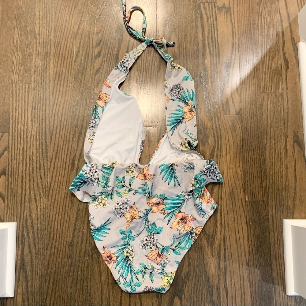 ASOS Ruffle Peplum Plunge Tropical Floral Print one piece Swimsuit‎ US 8 sexy - Picture 2 of 12